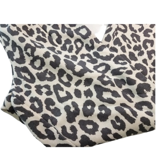 Grayson Threads Beige Leopard Print Joggers Sweatpants NWT Size XS - Picture 4 of 7